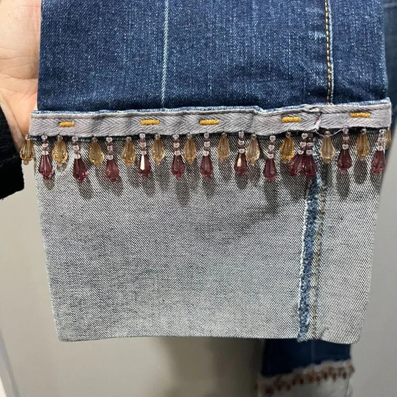 Vtg Y2K Womens Blue Fringe Gems Capri Crop Denim Jeans 8 Hamilton Dungaree - Picture 10 of 13